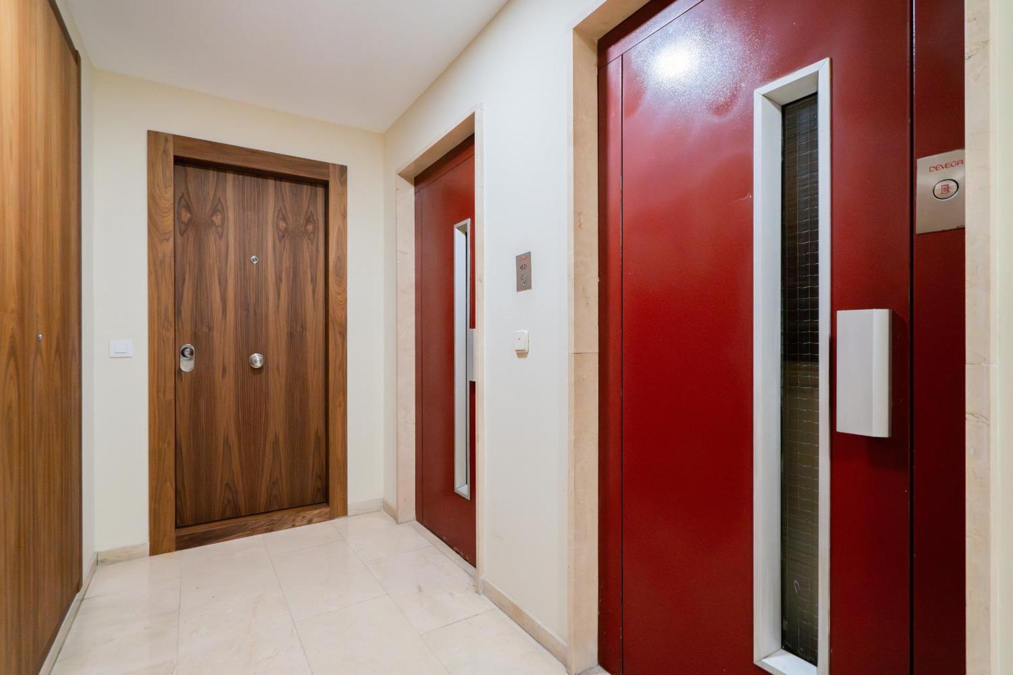 マドリードApartamento De Lujo En Gran Viaアパートメント エクステリア 写真